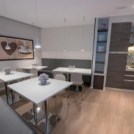 Fantasie Romane 4*